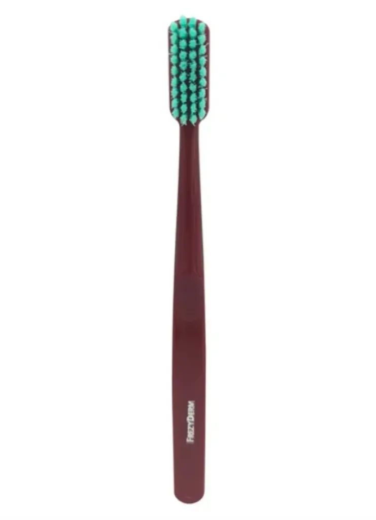 Frezyderm Toothbrush Soft Burgundy 1τμχ Frezyderm Toothbrush Soft Burgundy 1τμχ